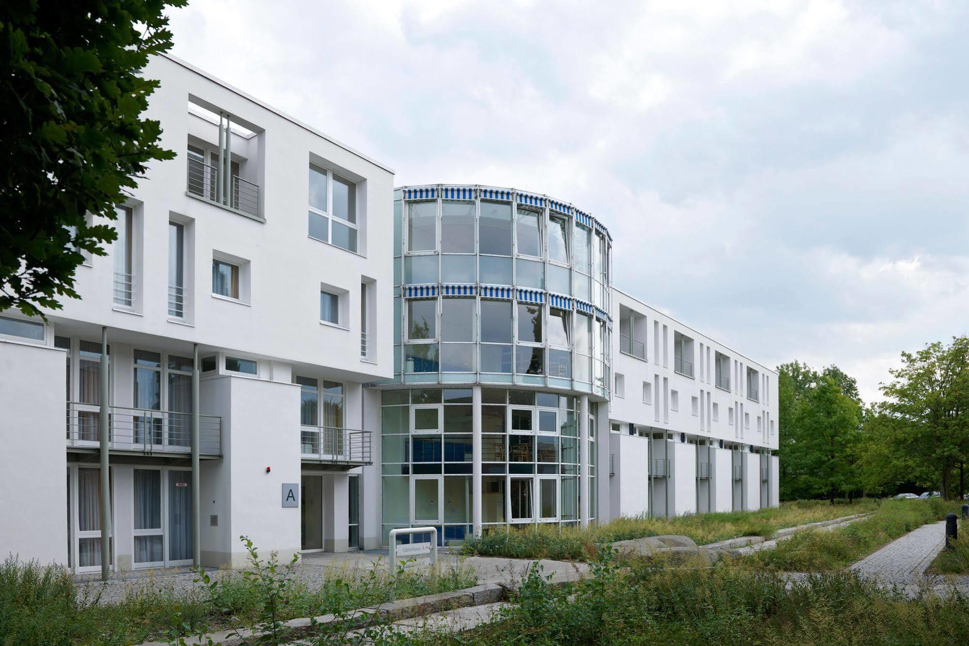 Commundo Tagungshotel Neuss Dış mekan fotoğraf